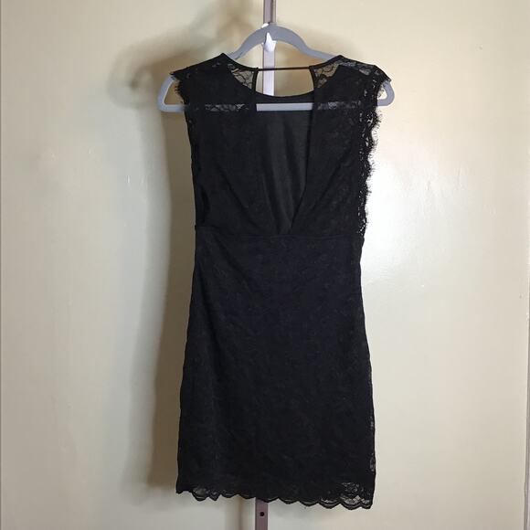 Women's Reseller Dress Box Size Sm/ XS 8 Pieces Pre owned - NWT - Picture 4 of 10